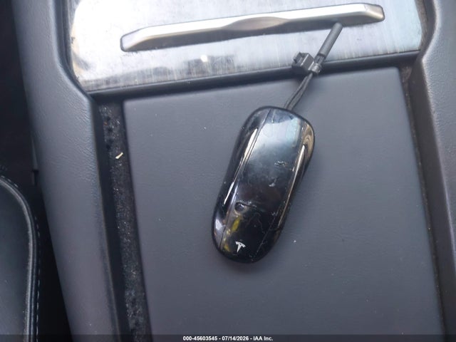 Tesla Model X 75d/p100d/p90d 2016 5YJXCBE41GF001294 Image 11