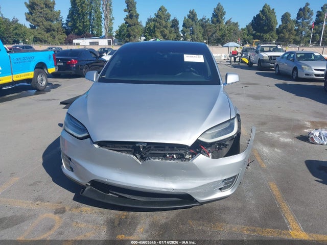 Tesla Model X 75d/p100d/p90d 2016 5YJXCBE41GF001294 Image 12