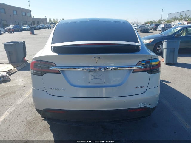 Tesla Model X 75d/p100d/p90d 2016 5YJXCBE41GF001294 Image 16