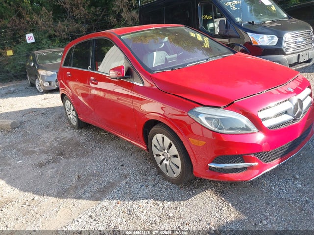 45603546 :رقم المزاد ، WDDVP9AB0GJ009152 vin ، 2016 Mercedes-benz B 250e مزاد بيع