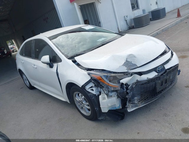 Toyota Corolla Hybrid Le 2022 JTDEAMDE9NJ038165 главное изображение