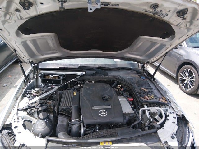 45603551 :رقم المزاد ، 55SWF4KB9FU026183 vin ، 2015 Mercedes-benz C 300 4matic مزاد بيع