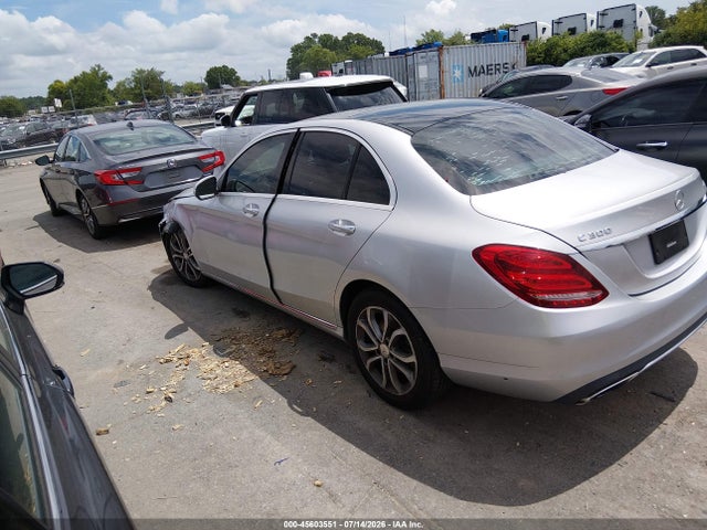 45603551 :رقم المزاد ، 55SWF4KB9FU026183 vin ، 2015 Mercedes-benz C 300 4matic مزاد بيع