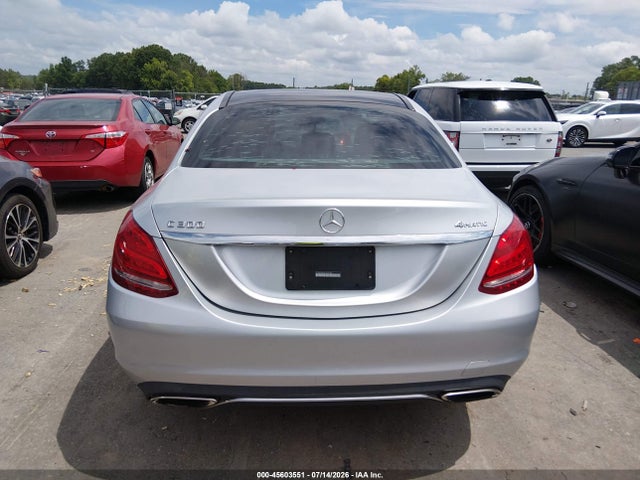 45603551 :رقم المزاد ، 55SWF4KB9FU026183 vin ، 2015 Mercedes-benz C 300 4matic مزاد بيع