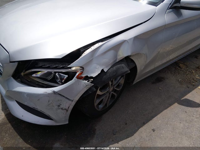 45603551 :رقم المزاد ، 55SWF4KB9FU026183 vin ، 2015 Mercedes-benz C 300 4matic مزاد بيع