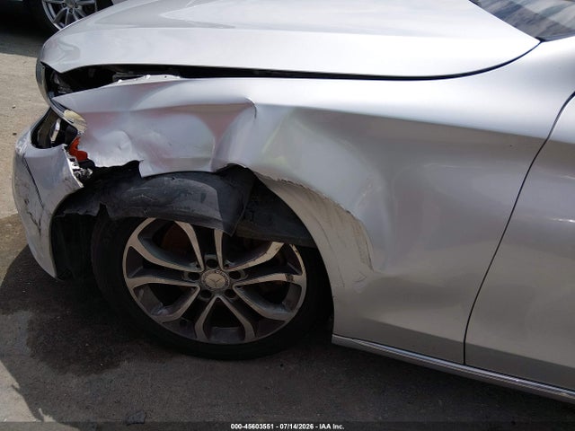 45603551 :رقم المزاد ، 55SWF4KB9FU026183 vin ، 2015 Mercedes-benz C 300 4matic مزاد بيع