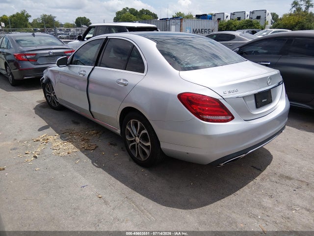 45603551 :رقم المزاد ، 55SWF4KB9FU026183 vin ، 2015 Mercedes-benz C 300 4matic مزاد بيع