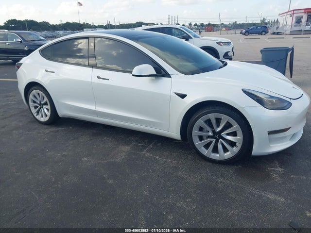 Продажа на аукционе авто 2022 Tesla Model 3 Long Range Dual Motor All-wheel Drive, vin: 5YJ3E1EB6NF269353, номер лота: 45603552