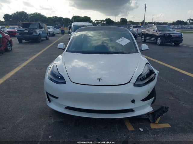 Продажа на аукционе авто 2022 Tesla Model 3 Long Range Dual Motor All-wheel Drive, vin: 5YJ3E1EB6NF269353, номер лота: 45603552
