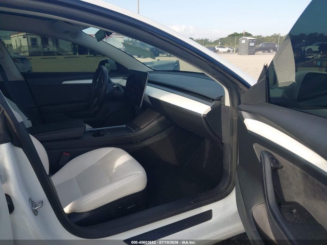 Продажа на аукционе авто 2022 Tesla Model 3 Long Range Dual Motor All-wheel Drive, vin: 5YJ3E1EB6NF269353, номер лота: 45603552