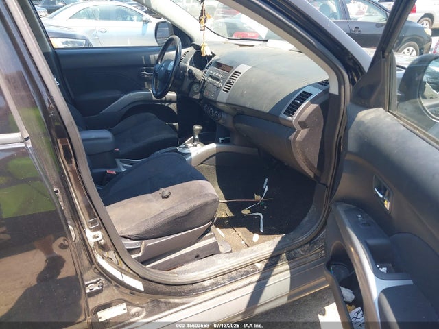 2009 Mitsubishi Outlander Es მანქანა იყიდება აუქციონზე, vin: JA4LT21W39Z011466, აუქციონის ნომერი: 45603558