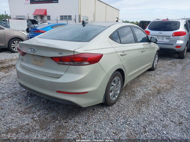 Hyundai ELANTRA SE 2017 KMHD74LF7HU352870 Image 4