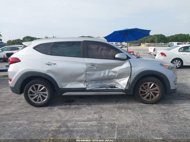 2018 Hyundai Tucson Sel მანქანა იყიდება აუქციონზე, vin: KM8J33A45JU606611, აუქციონის ნომერი: 45603625