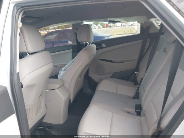 2018 Hyundai Tucson Sel მანქანა იყიდება აუქციონზე, vin: KM8J33A45JU606611, აუქციონის ნომერი: 45603625