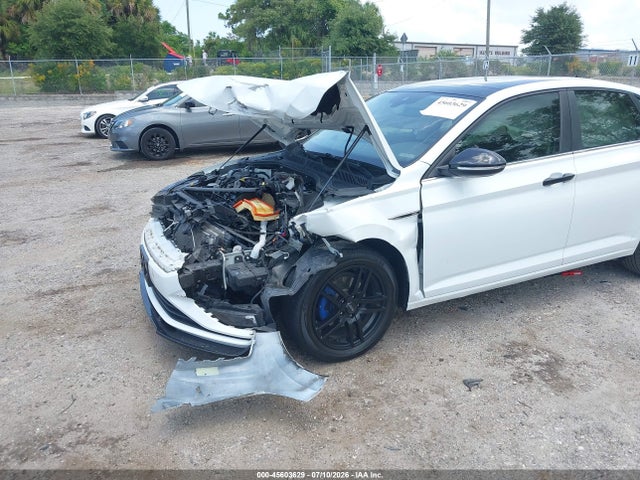 Продажа на аукционе авто 2021 Volkswagen Jetta 1.4t Sel Premium, vin: 3VWG57BUXMM004162, номер лота: 45603629