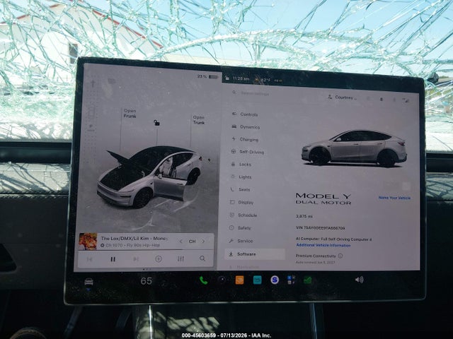 Продаж на аукціоні авто 2026 Tesla Model Y All-wheel Drive/long Range Launch Series/premium All-wheel Drive, vin: 7SAYGDEE9TA666709, номер лоту: 45603659