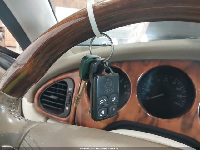 1998 Jaguar Xk8 მანქანა იყიდება აუქციონზე, vin: SAJGX2240WC028895, აუქციონის ნომერი: 45603670
