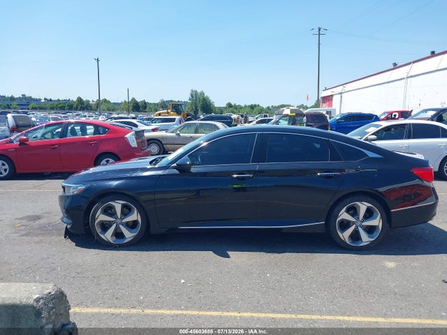 45603688 :رقم المزاد ، 1HGCV1F90JA212078 vin ، 2018 Honda Accord Touring مزاد بيع
