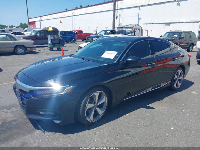 45603688 :رقم المزاد ، 1HGCV1F90JA212078 vin ، 2018 Honda Accord Touring مزاد بيع