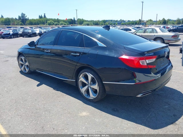45603688 :رقم المزاد ، 1HGCV1F90JA212078 vin ، 2018 Honda Accord Touring مزاد بيع