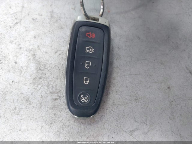 45603709 :رقم المزاد ، 1FMCU0GDXKUC21090 vin ، 2019 Ford Escape Se مزاد بيع