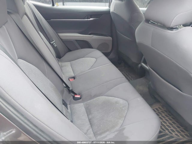 2022 Toyota Camry Le Awd მანქანა იყიდება აუქციონზე, vin: 4T1C11BK6NU061220, აუქციონის ნომერი: 45603727