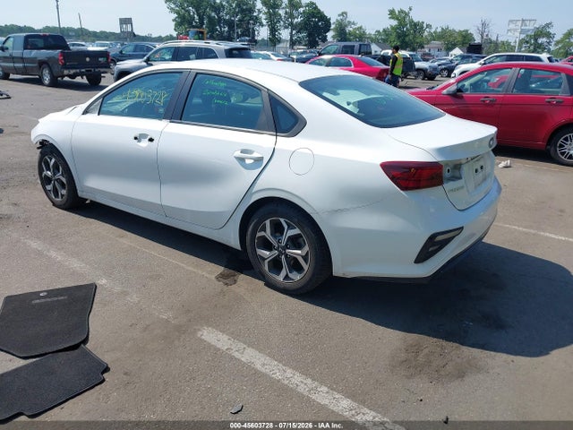 Продажа на аукционе авто 2021 Kia Forte Lxs, vin: 3KPF24AD0ME388387, номер лота: 45603728