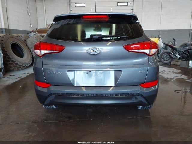 Hyundai TUCSON SE 2018 KM8J2CA49JU656740 Image 16