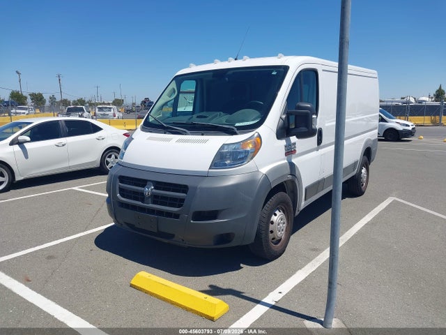 3C6TRVAGXJE146613 RAM Promaster 1500 Low Roof 136 Wb