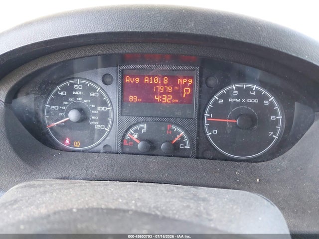3C6TRVAGXJE146613 RAM Promaster 1500 Low Roof 136 Wb