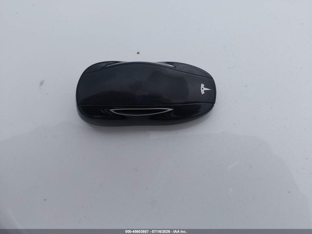Tesla Model S 60/70/85 2015 5YJSA1E12FF118753 Image 11