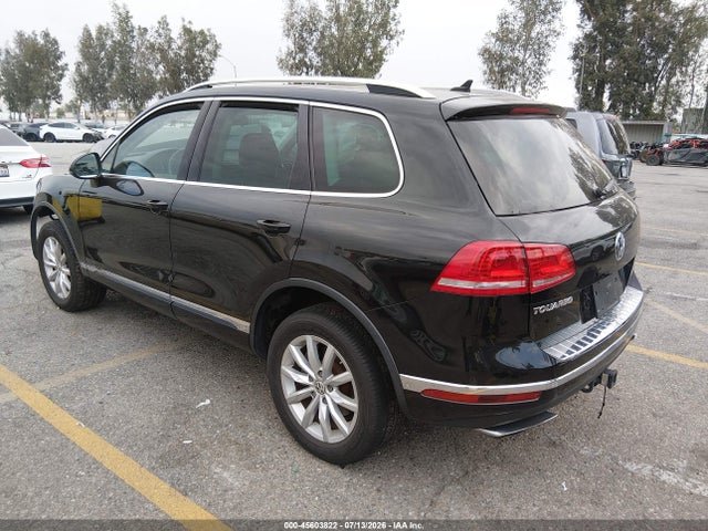 Aukcja sprzedaży 2015 Volkswagen Touareg V6 Sport, vin: WVGEF9BP3FD007296, numer aukcji: 45603822