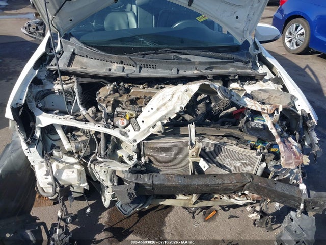 Toyota COROLLA SE 2018 5YFBURHE7JP801680 Image 10