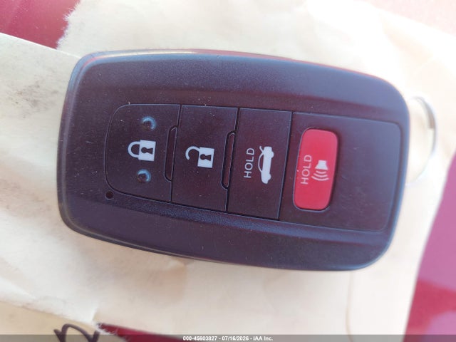 Toyota Corolla Hybrid Le 2021 JTDEAMDE9MJ011868 Image 11
