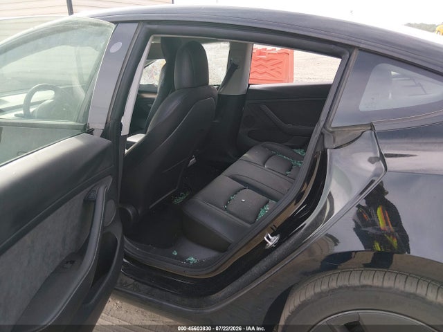 Продаж на аукціоні авто 2022 Tesla Model 3 Long Range Dual Motor All-wheel Drive, vin: 5YJ3E1EB6NF311486, номер лоту: 45603830