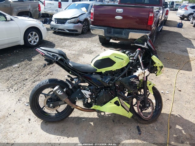 45603840 :رقم المزاد ، ML5EXGG10TDA76515 vin ، 2026 Kawasaki Ex500 مزاد بيع