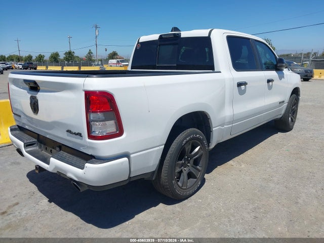 1C6SRFFT0PN629880 RAM 1500 Big Horn 4x4 5&#039;7 Box