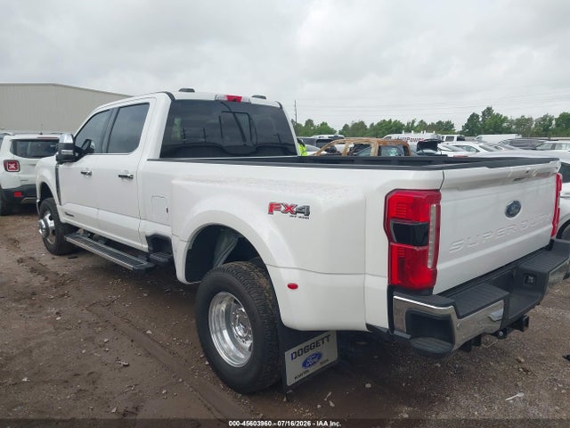 1FT8W3DT2TEC69874 Ford F-350 Lariat