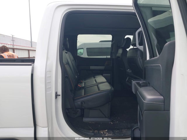 1FT8W3DT2TEC69874 Ford F-350 Lariat