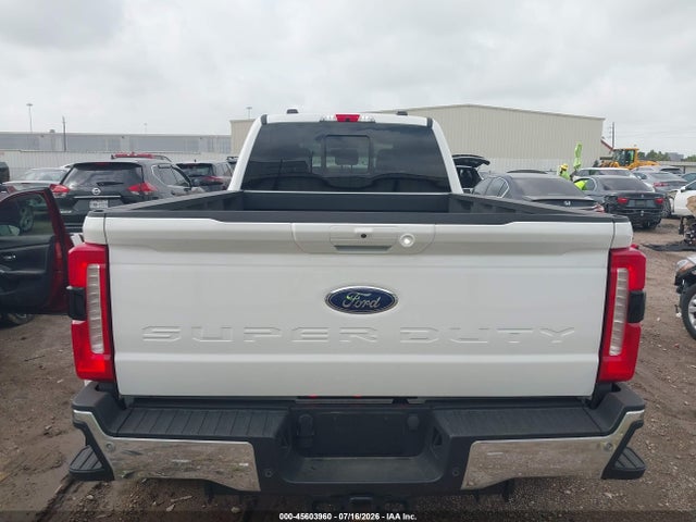1FT8W3DT2TEC69874 Ford F-350 Lariat