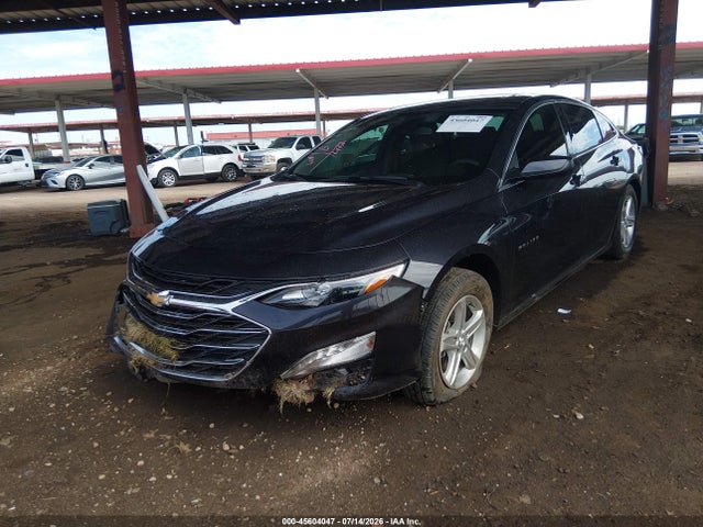 1G1ZD5ST2NF180689 Chevrolet Malibu Fwd Lt