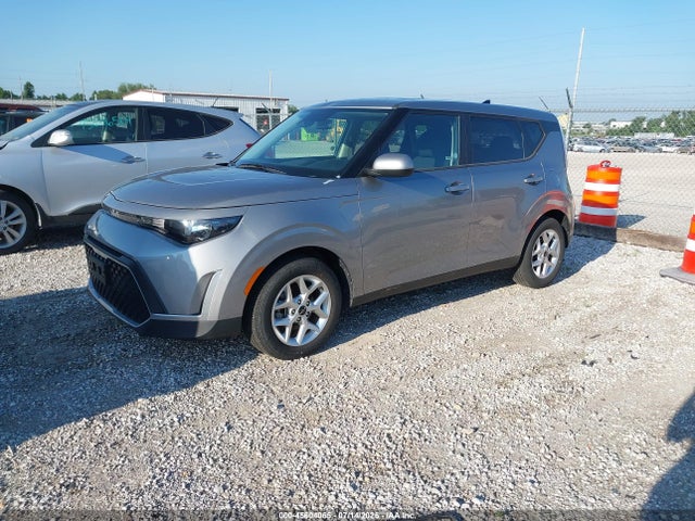 KNDJ23AU3R7901370 KIA SOUL LX