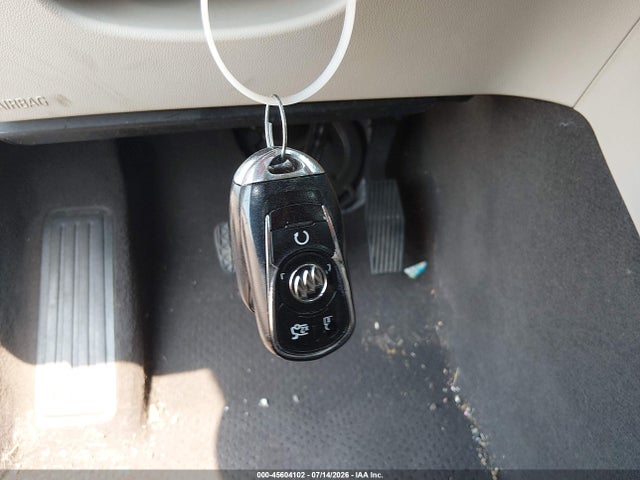45604102 :رقم المزاد ، 1G4ZS5SS5HU190035 vin ، 2017 Buick Lacrosse Premium مزاد بيع