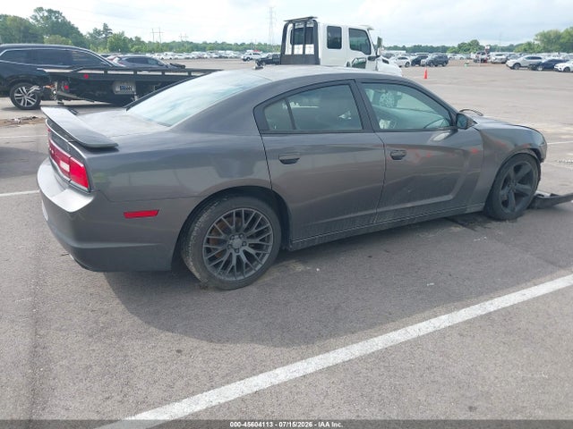 45604113 :رقم المزاد ، 2C3CDXHG6EH105502 vin ، 2014 Dodge Charger Sxt Plus مزاد بيع