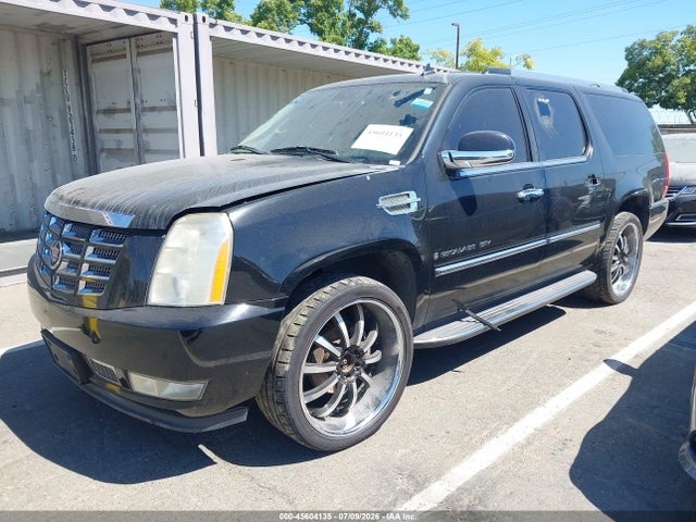 2009 Cadillac Escalade Esv Standard მანქანა იყიდება აუქციონზე, vin: 1GYFK26239R208286, აუქციონის ნომერი: 45604135