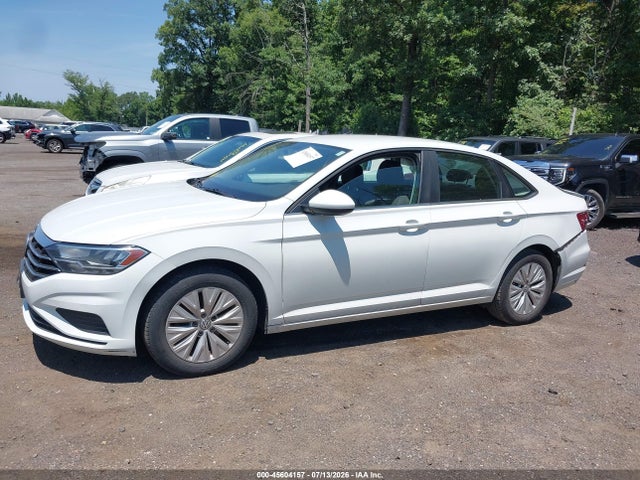 Продажа на аукционе авто 2019 Volkswagen Jetta 1.4t R-line/1.4t S/1.4t Se, vin: 3VWC57BU2KM052251, номер лота: 45604157