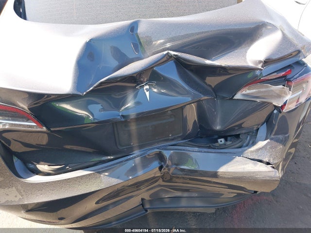 Tesla Model 3 Rear-wheel Drive 2023 5YJ3E1EA3PF585299 Image 6