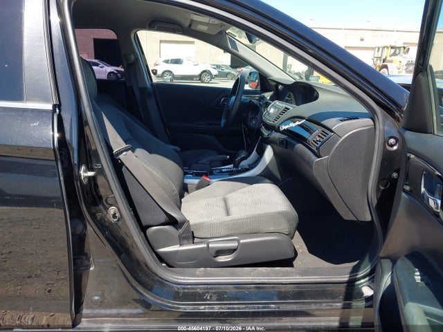 Honda ACCORD LX 2017 1HGCR2F30HA041364 Image 5