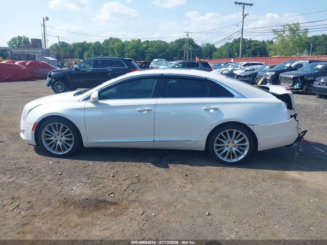 2016 Cadillac Xts Platinum მანქანა იყიდება აუქციონზე, vin: 2G61S5S30G9113260, აუქციონის ნომერი: 45604234