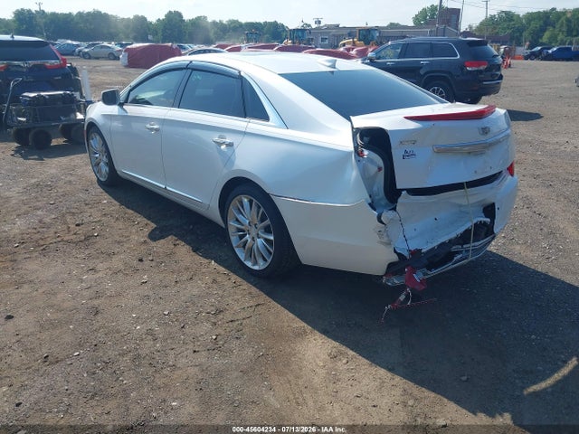 2016 Cadillac Xts Platinum მანქანა იყიდება აუქციონზე, vin: 2G61S5S30G9113260, აუქციონის ნომერი: 45604234